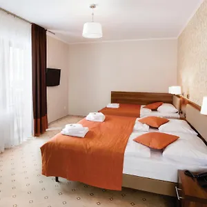 3* Hotel Artus